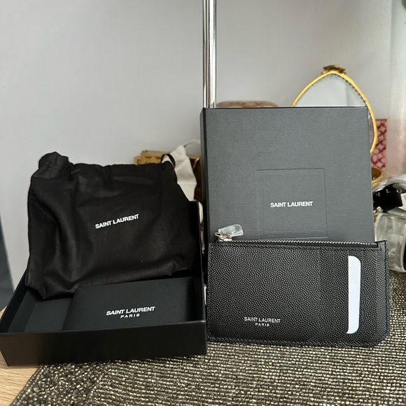 NWT Saint Laurent Grain de Poudre Leather Zip Card Holder full inclusion - Picture 3 of 11